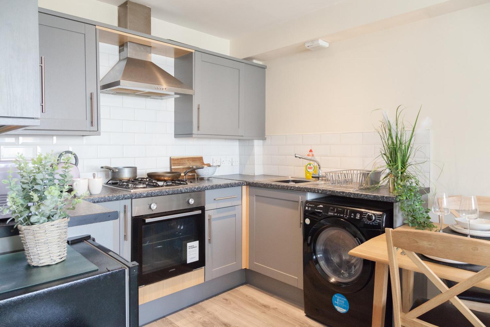 Pinfold Court Apartments Ноуслі Екстер'єр фото